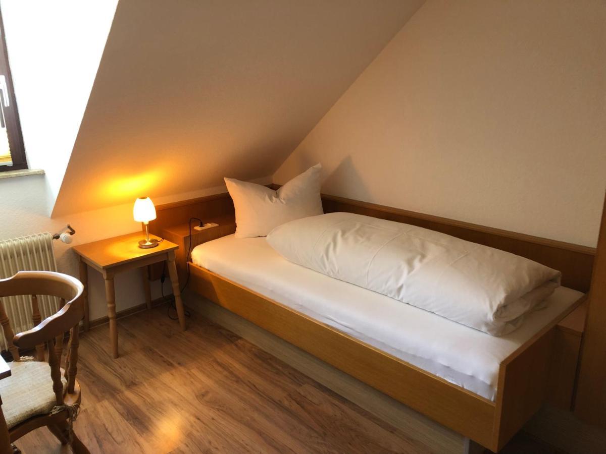 Gasthof Zum Schiff Obereisenheim Luaran gambar