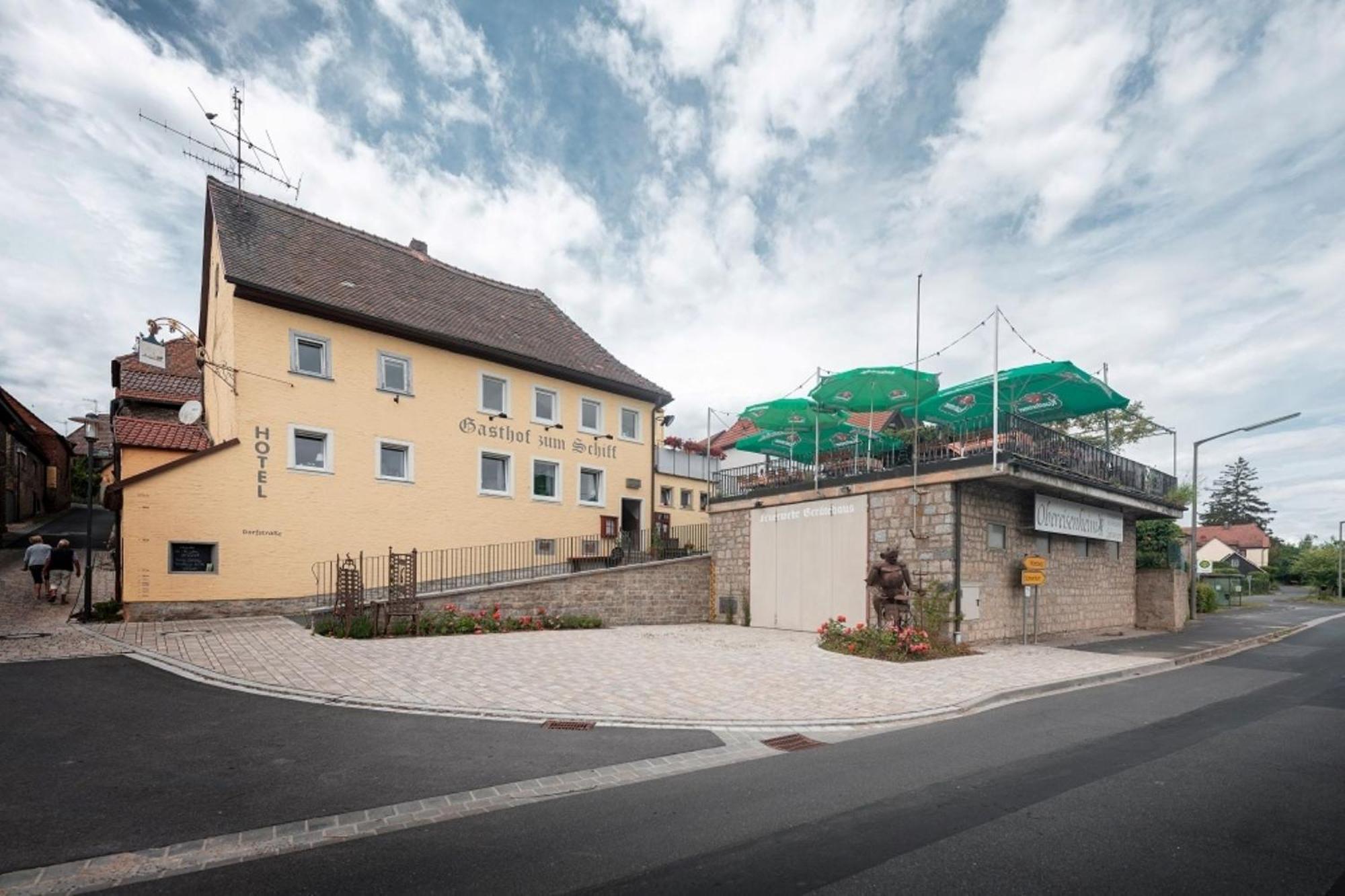 Gasthof Zum Schiff Obereisenheim Luaran gambar